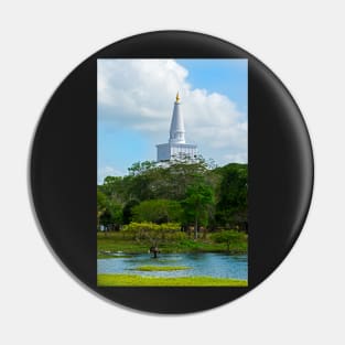 Ruwanweliseya Stupa. Pin