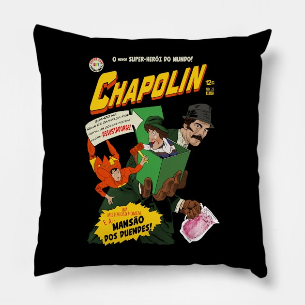 Chapolin e a Mansão dos Duendes Pillow by Leo Carneiro