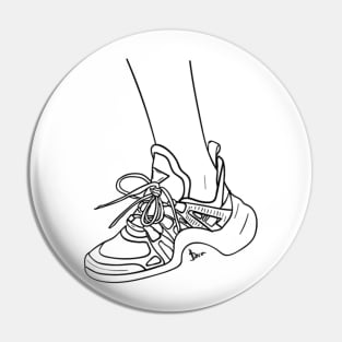 Sneakers Pin