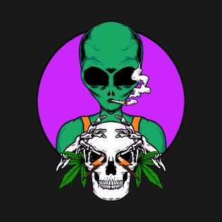 Alien Smokin' Weeds T-Shirt