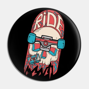 Skull ride red Pin