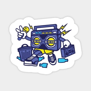 Trashed Boombox_for mids Magnet