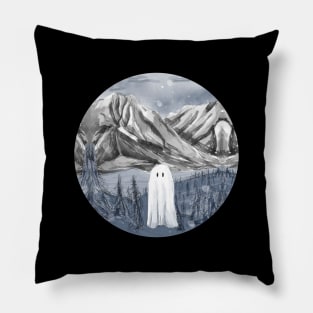 Round haunted mountain ghost Pillow