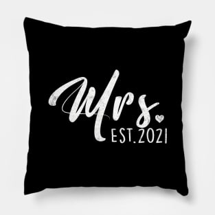 Mrs Est 2021 Gift for Couples Wedding Anniversary Newlywed Matching Pillow