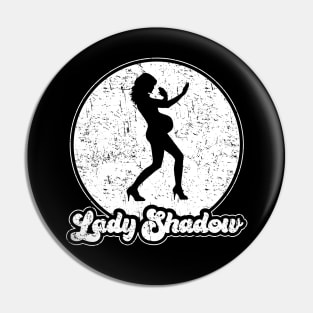 Studio C - Lady Shadow - Circle Pin