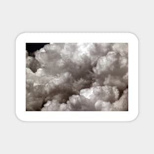 Clouds Magnet