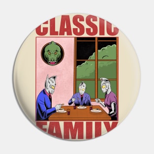 Ultraman Classic Family Pin