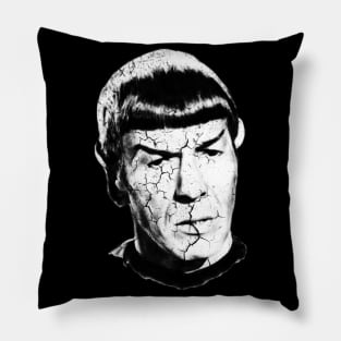 mr spock enterprise vulcan Pillow