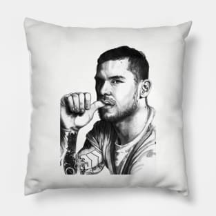 Matthew Pillow