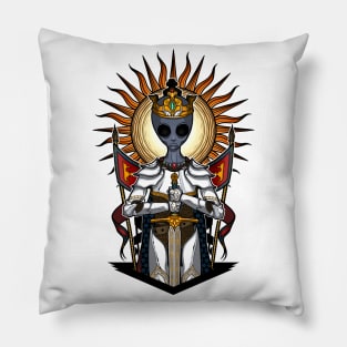 The alien King Arthur - Color Version Pillow