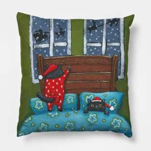 Waiting For Santa! Pillow