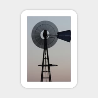 Country Windmill in MOTION Magnet