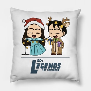 Christmas 2021 - Nora and Ray Pillow