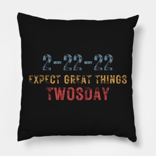 2-22-22 Expect Great Things Twosday, Funny Math 2nd Grade Students Rainbow Pillow