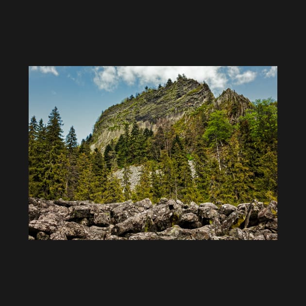 Detunatele massif, Romania by naturalis