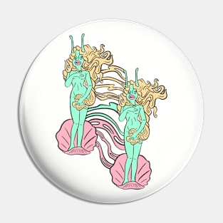 Birth of Venus Gilly warp Pin