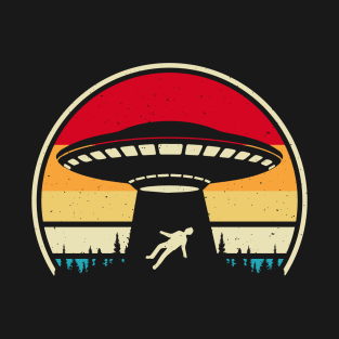 Alien ship T-Shirt