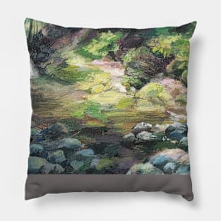 Hideout in the woods Pillow