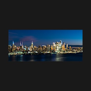 New York city skyline at night 2023 T-Shirt