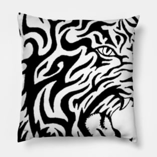 Roaring tiger Pillow