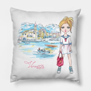 Cute fashion girl in Vernazza, Italia. Pillow