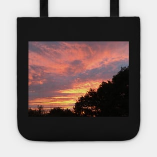 Red Sky In The Morning... Tote