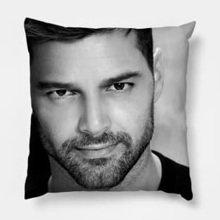 bas Ricky bin Martin tam tour 2020 Pillow