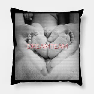 Mom-child-dream-team Pillow