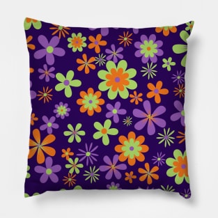 Floral pattern - Violet Pillow