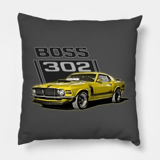 Boss 302 Mustang '70 yellow Pillow