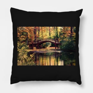 Crim Dell Bridge, William & Mary Pillow