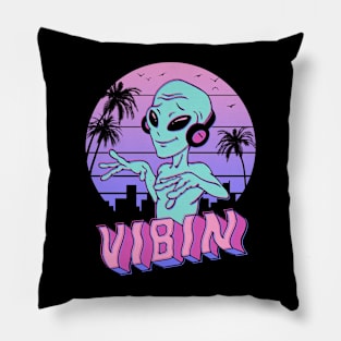 Alien Vibes! Pillow