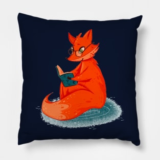 Foxy reading Pillow