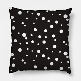 Monochrome Circles Pattern Pillow