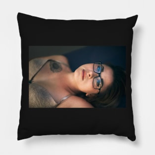 Geena Pillow