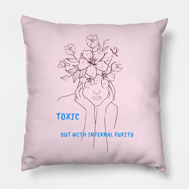 Toxic woman Pillow by SibilinoWinkel