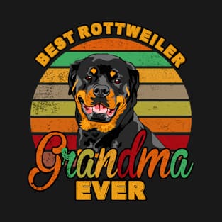 Best Rottweiler Grandma Ever T-Shirt