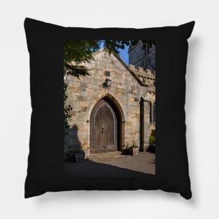 Oswald's church door Pillow