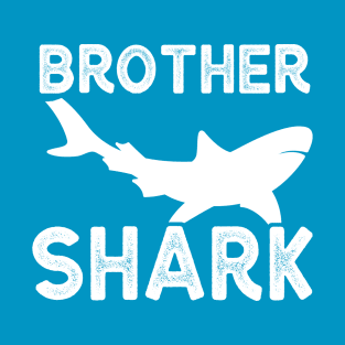 Brother Shark, Daddy Shark, Mommy Shark, Mama Shark, Grandpa Shark, Grandma Shark T-Shirt
