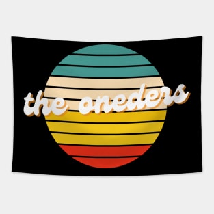 the oneders retro Tapestry