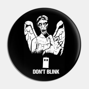 Doctor Who Weeping Angel "Don't Blink" Pin