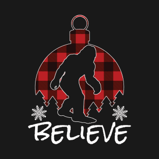 Big Foot Christmas, Big Foot Gifts, Funny Holiday, Big Foot Santa Squatching Through The Snow Christmas Tree Believe T-Shirt
