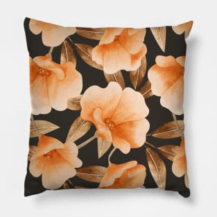 CAMELLIA - Floral Pattern Pillow