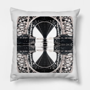 Williamsburg Bridge (refleted) Pillow