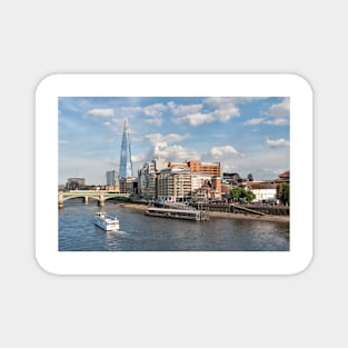 London Skyline and River Thames Magnet