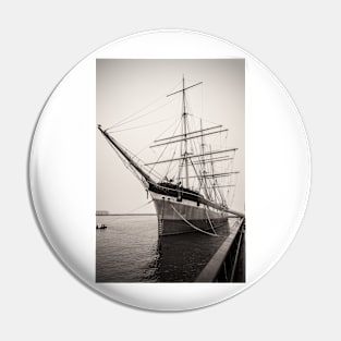 Balclutha Pin