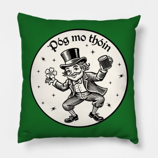 Pog Mo Thoin (Kiss My Ass) Pillow