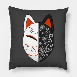 Japanese White Fox God Mask Art Samurai Kimono Ninja Anime Logo Pillow