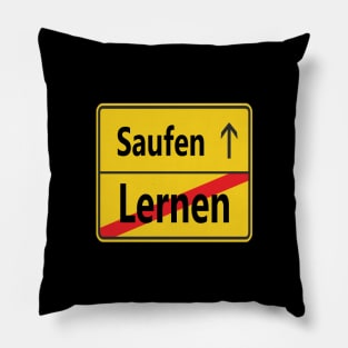 Lernen? Saufen! Pillow