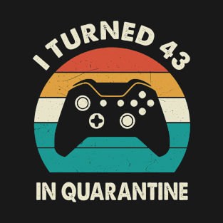 I Turned 43 In Quarantine - Sunset Retro Vintage 1977 43rd Birthday Gift T-Shirt